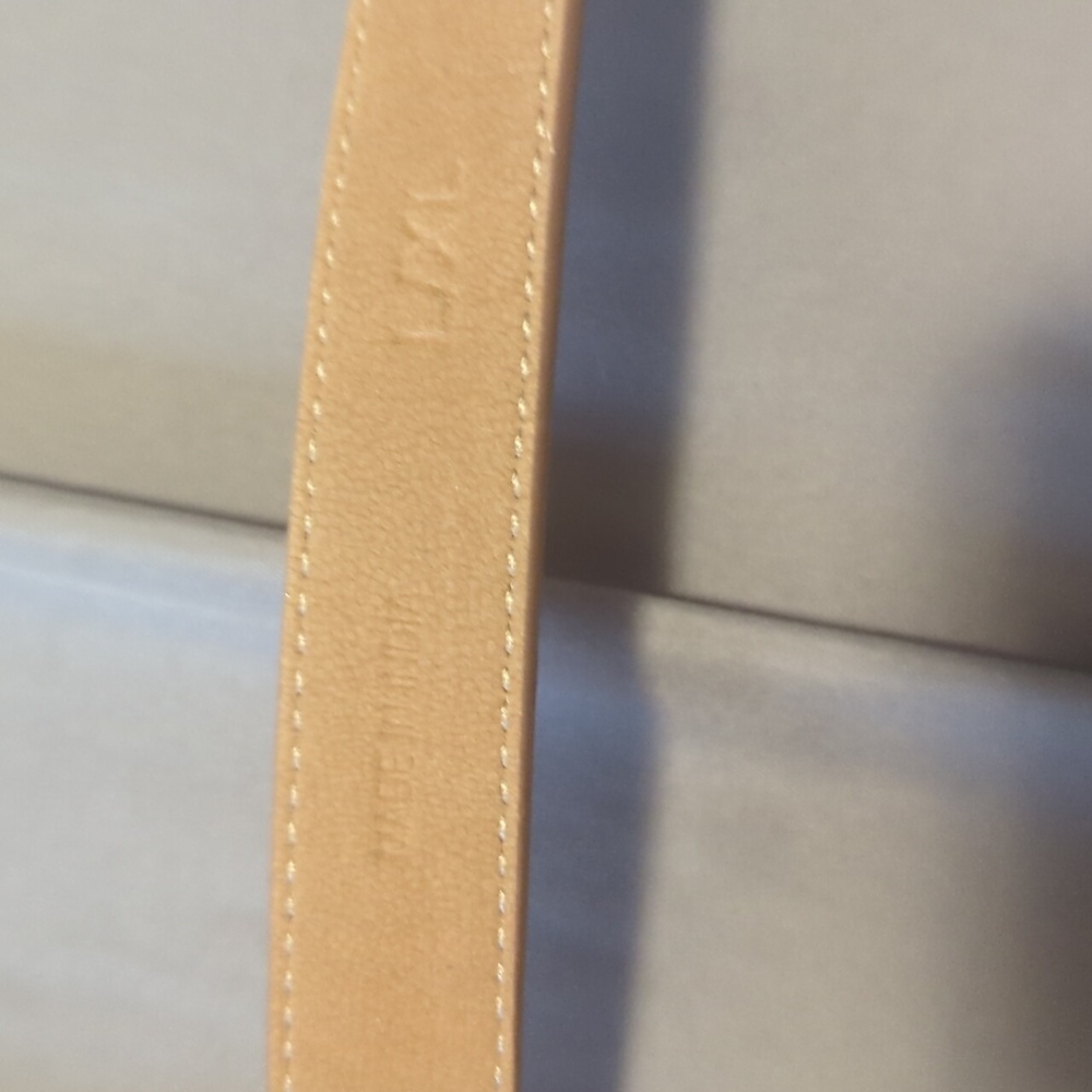 Abercrombie & Fitch Oval Buckle Belt - Picture 3 of 5